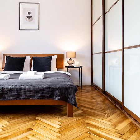 Househost Apartment: Jozefa 2/10 Krakov Exteriér fotografie